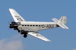 11 Junkers JU52 Pic1