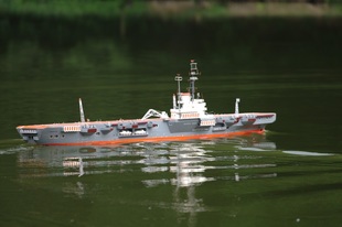 Arromanches - poprvé na vodě