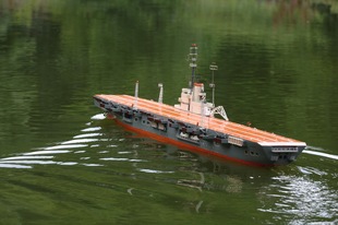 Arromanches - poprvé na vodě